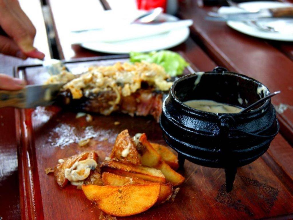 Barrel And Blues Inn Swellendam Buitenkant foto