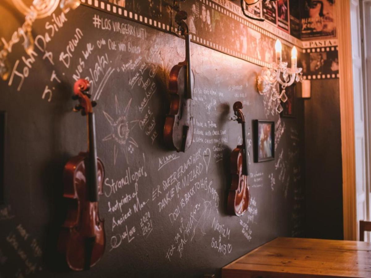 Barrel And Blues Inn Swellendam Buitenkant foto